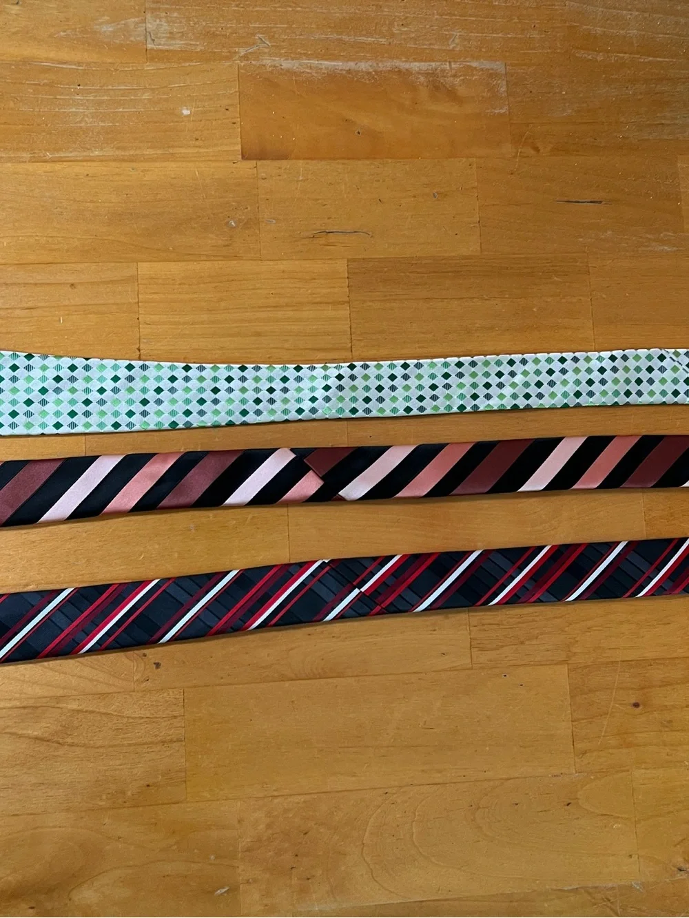 Men’s Designer Tie Lot Croft & Barrow J Ferrar Red Green Pattern Striped Ties